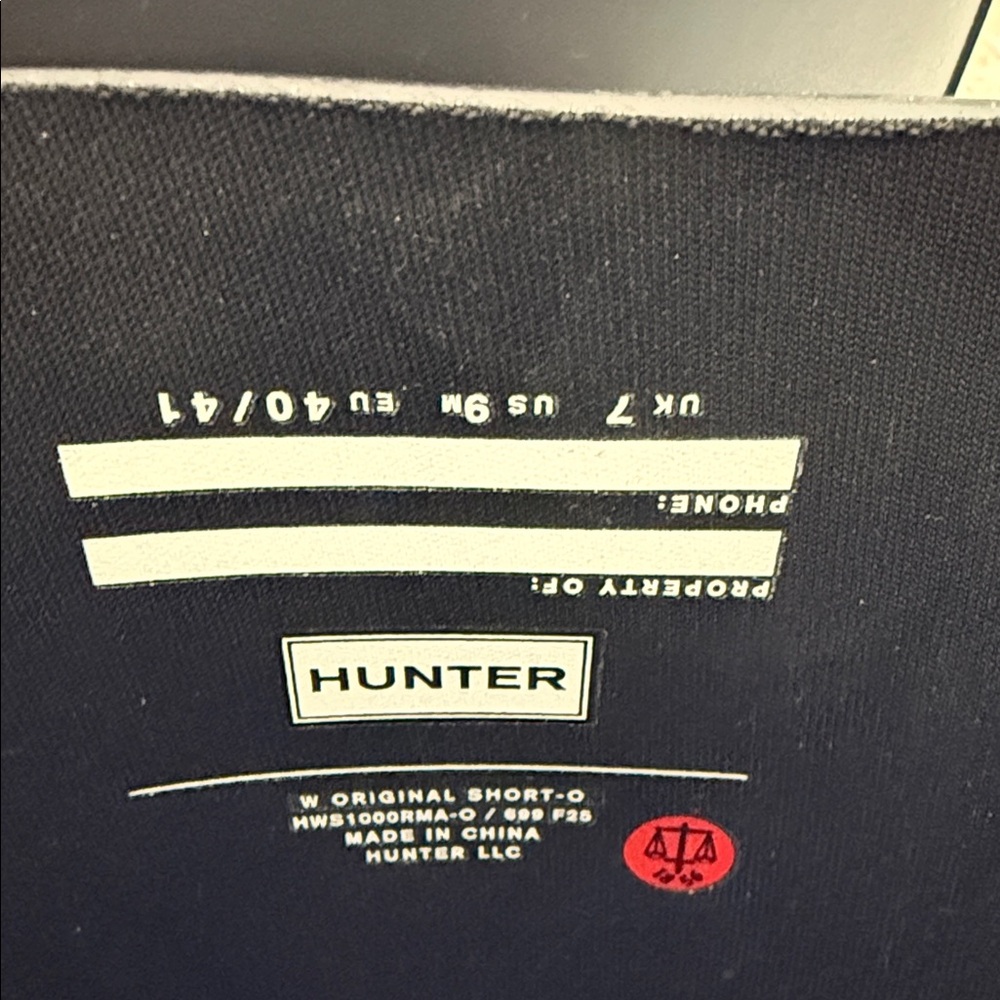 Hunter Original black Short Boot plus Socks - Picture 6 of 6